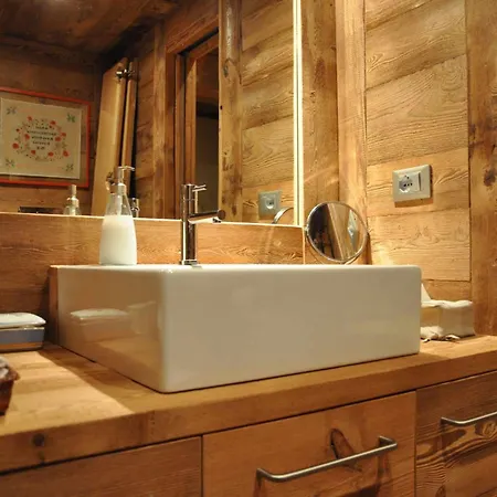 Trilocale Via Beniamino Donzelli - What'app - 0034-635-520-036 - For Reservations! Apartament